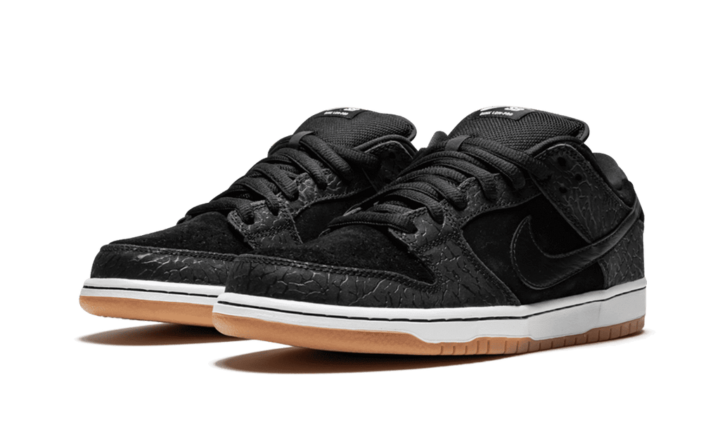 NIKE MENS SB Dunk Low Premium QS "Nontourage" 504750 040 from Stadium Goods