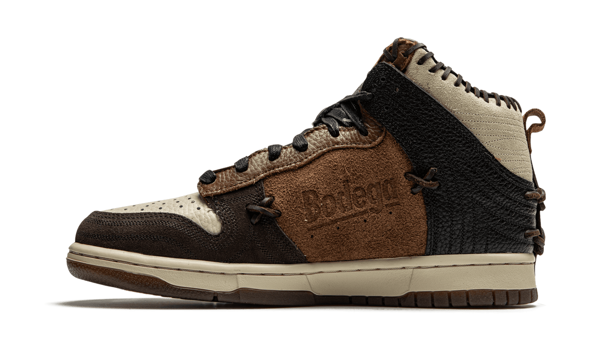 NIKE MENS Dunk High "Bodega - Legend" CZ8125 200 from Stadium Goods