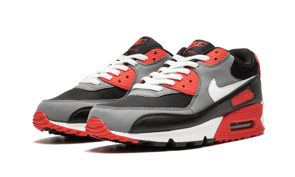 NIKE MENS Air Max 90 Classic 345188 001 from Stadium Goods