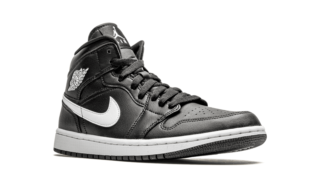 JORDAN WOMENS AIR JORDAN 1 MID Womens "Black / White" BQ6472 011 BQ6472 011 from Stadium Goods