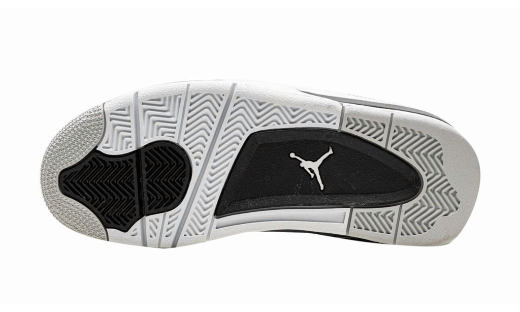 (GS) Air Jordan 4 Retro 'Military Black' (2022) 408452-111