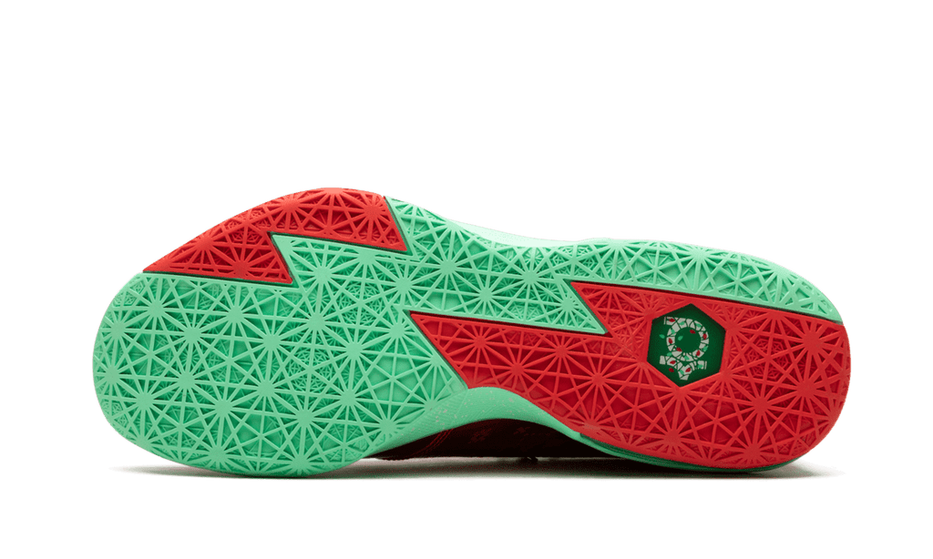 NIKE MENS KD 6 "Christmas" 599424 601 from Stadium Goods