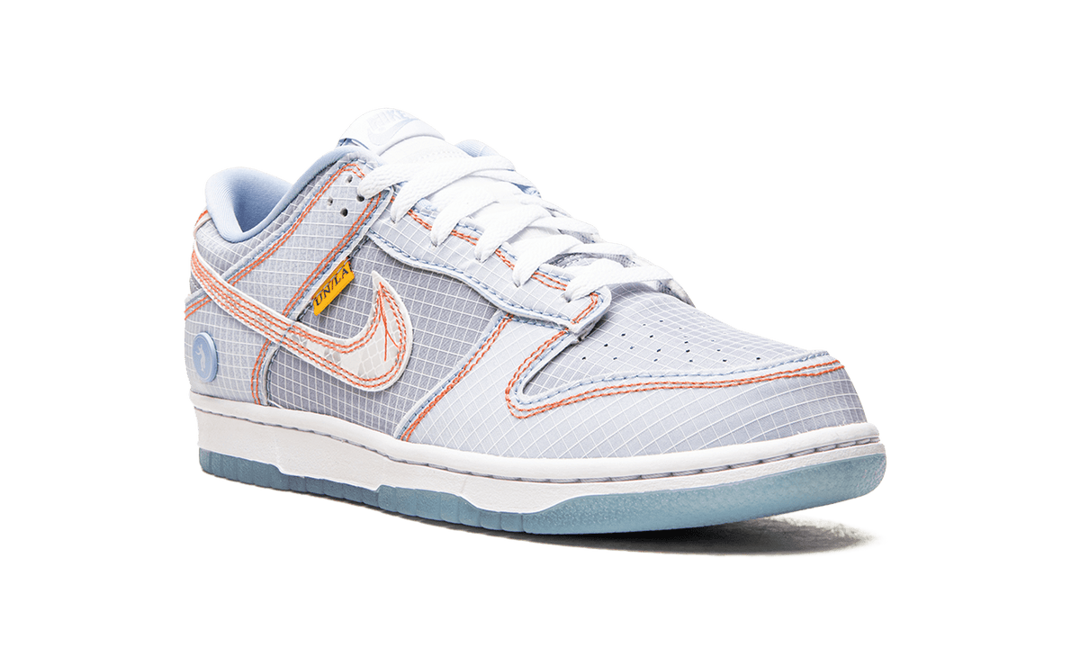 NIKE MENS Dunk Low "Union LA - Passport Pack - Hyper Royal" DJ9649 400 DJ9649 400 from Stadium Goods