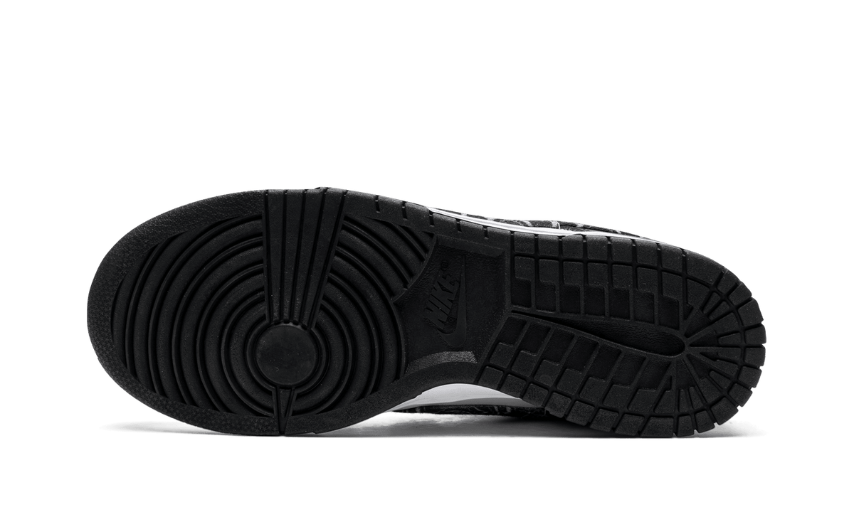 NIKE WOMENS DUNK LO ESS MNS Womens "Black Paisley" DH4401 100 DH4401 100 from Stadium Goods