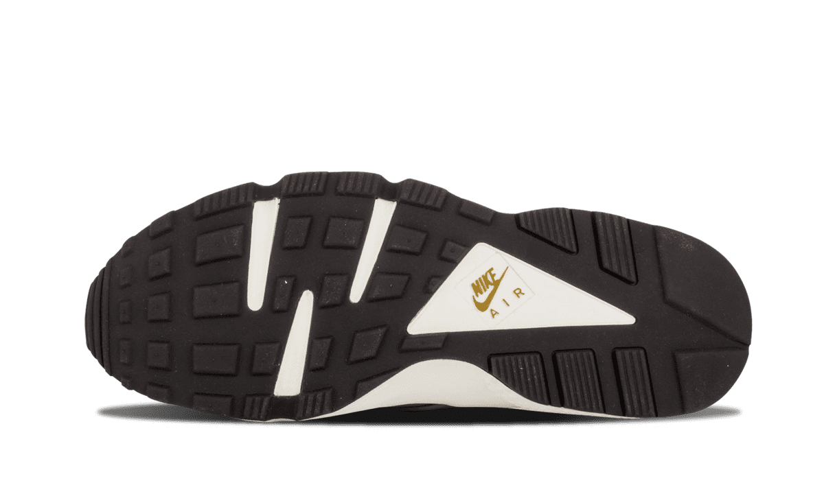 NIKE WOMENS AIR HUARACHE RUN MNS Womens "Bronzine" 634835 700 from Stadium Goods
