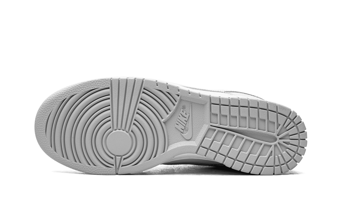 NIKE MENS Dunk Low "Grey Fog" DD1391 103 from Stadium Goods
