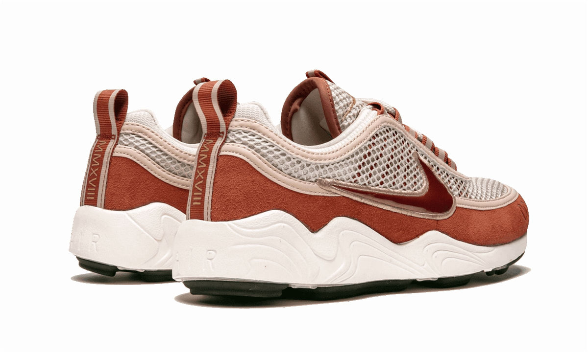 NIKE MENS Air Zoom Spiridon UK "UK Edition" AJ6300 200 from Stadium Goods
