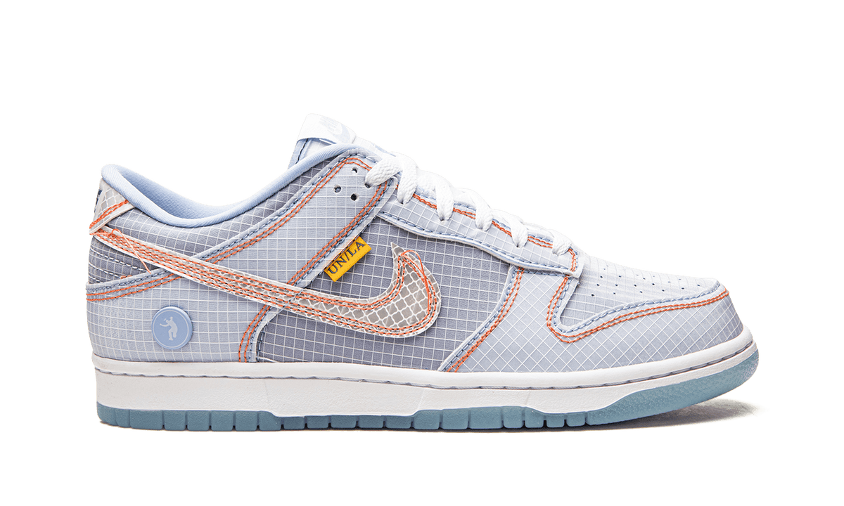 NIKE MENS Dunk Low "Union LA - Passport Pack - Hyper Royal" DJ9649 400 DJ9649 400 from Stadium Goods