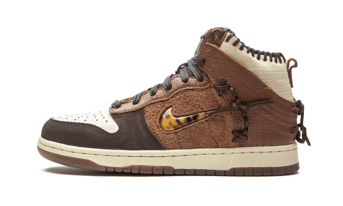 NIKE MENS Dunk High "Bodega - Legend" CZ8125 200 from Stadium Goods