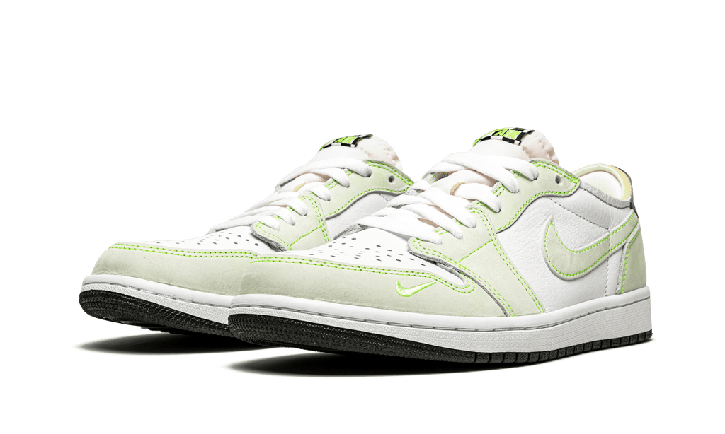 Jordan MENS Air Jordan 1 Low OG "Ghost Green" DM7837 103 DM7837 103 from Stadium Goods