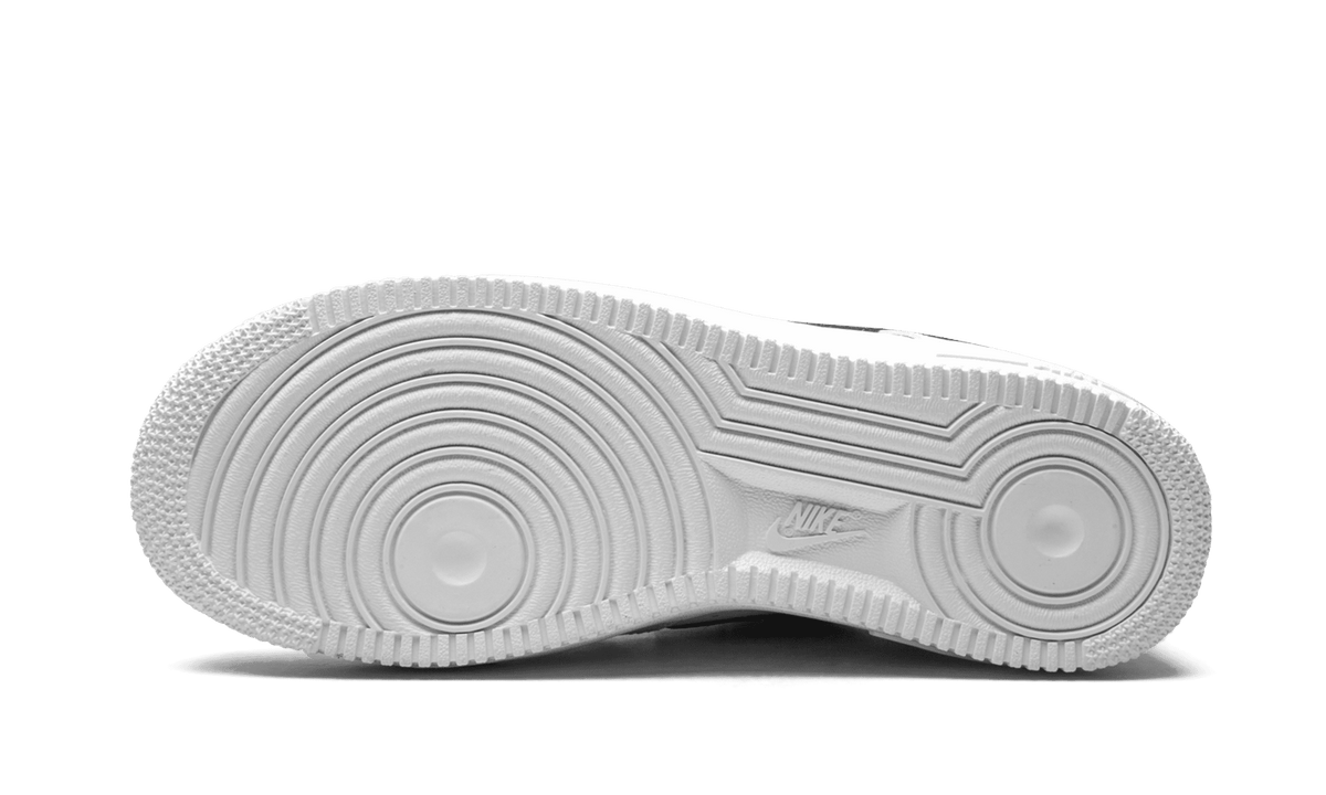 NIKE WOMENS AIR FORCE 1 LO MNS WMNS "White / Black" 315115 152 from Stadium Goods