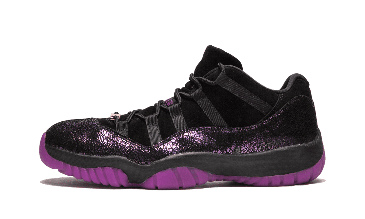JORDAN WOMENS AIR JORDAN 11 RTR L THINK 16 Womens "Rook To Queen" AR5149 005 from Stadium Goods