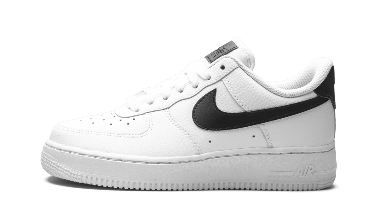 NIKE WOMENS AIR FORCE 1 LO MNS WMNS "White / Black" 315115 152 from Stadium Goods