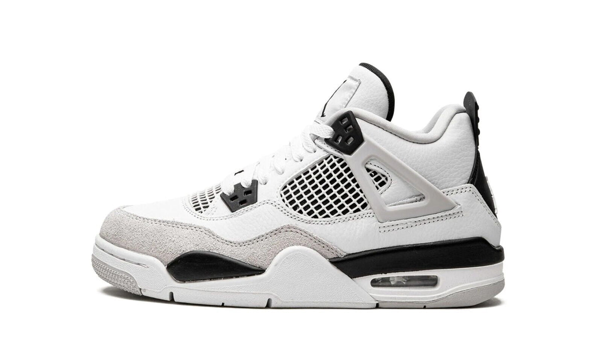 (GS) Air Jordan 4 Retro 'Military Black' (2022) 408452-111