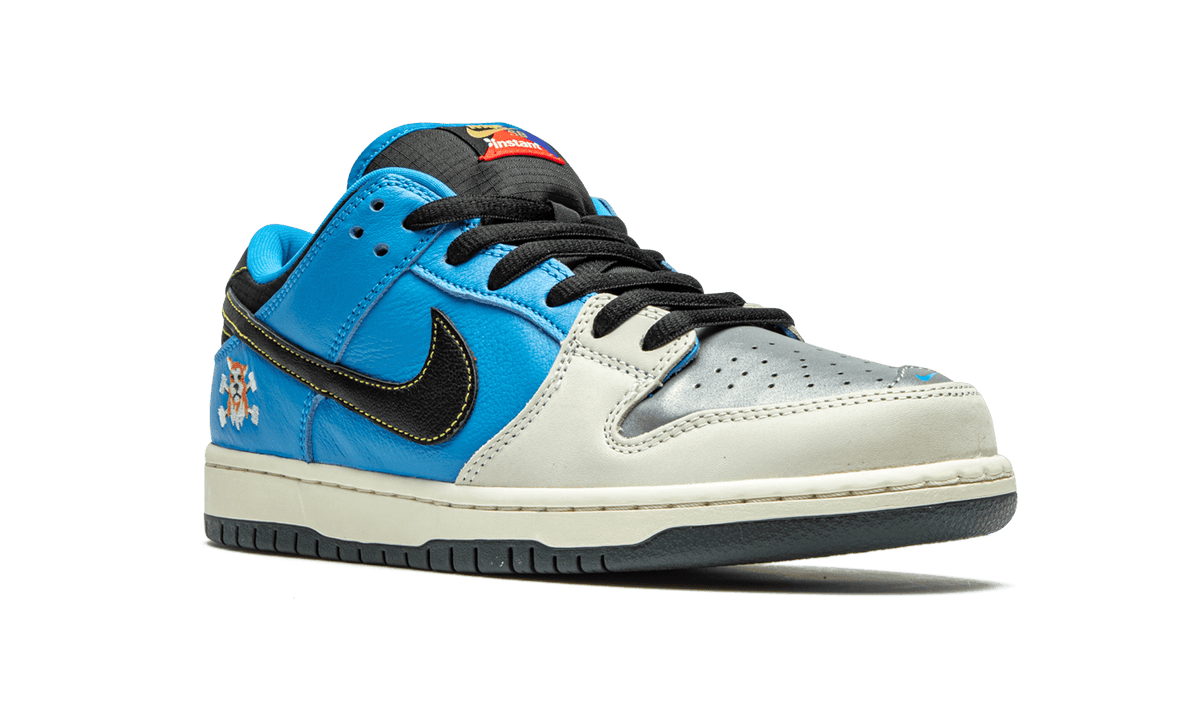 NIKE MENS SB Dunk Low Pro "Instant Skateboards" CZ5128 400 from Stadium Goods