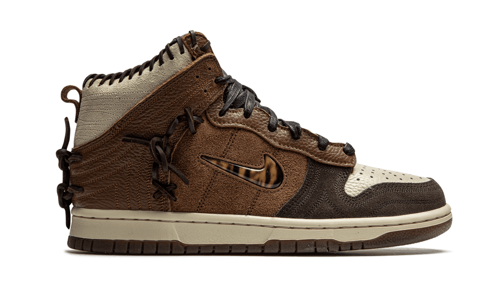 NIKE MENS Dunk High "Bodega - Legend" CZ8125 200 from Stadium Goods