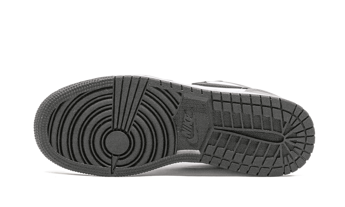 JORDAN GRADE SCHOOL Air Jordan 1 Low GS "Light Smoke Grey" 553560 030 553560 030 from Stadium Goods