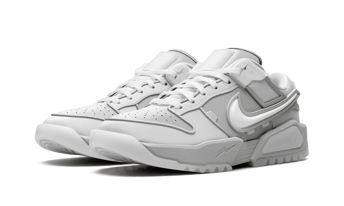 NIKE MENS Dunk Genesis Low "RTFKT Ghost (Edition of 8461)" HQ3034 001 HQ3034 001 from Stadium Goods