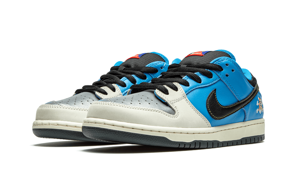 NIKE MENS SB Dunk Low Pro "Instant Skateboards" CZ5128 400 from Stadium Goods
