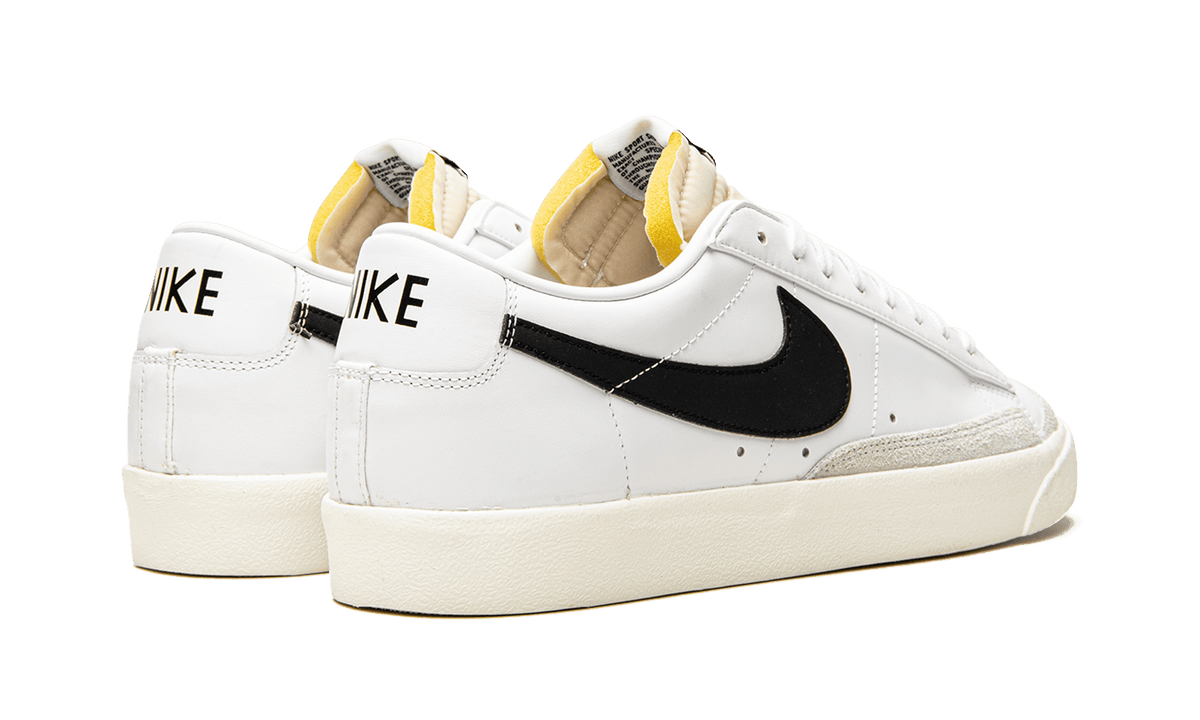 NIKE MENS Blazer Low '77 Vintage "White / Black" DA6364 101 from Stadium Goods