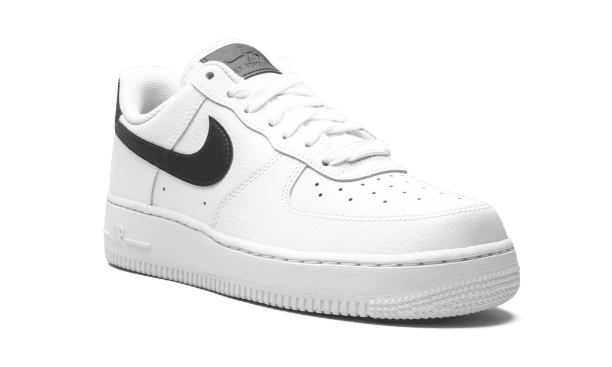 NIKE WOMENS AIR FORCE 1 LO MNS WMNS "White / Black" 315115 152 from Stadium Goods