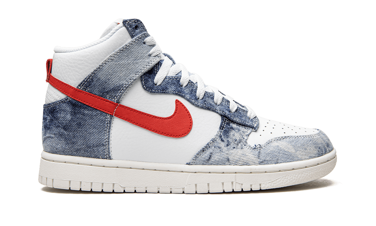 NIKE WOMENS DUNK HIGH Womens "Washed Denim" DV2181 900 DV2181 900 from Stadium Goods