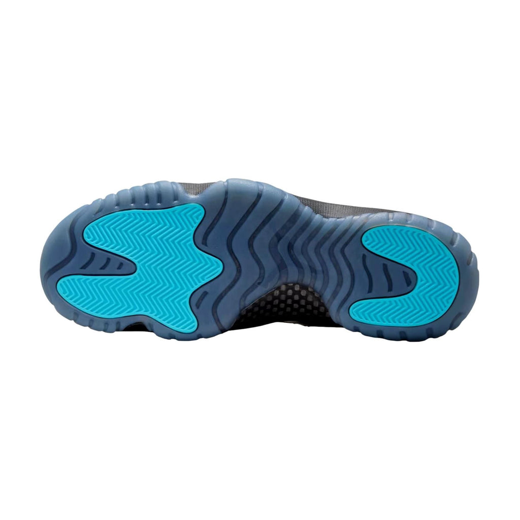 Nike Air Jordan 11 Retro Black / Gamma Blue - Black CT8012-047 Men's Size 9